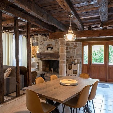 Appartamento Logis face à l'Abbatiale Beaulieu-sur-Dordogne Esterno foto