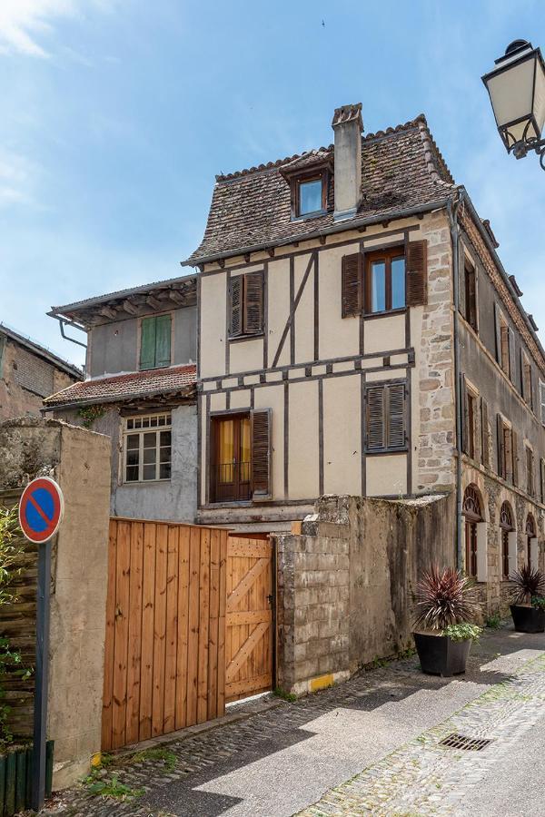 Appartamento Logis face à l'Abbatiale Beaulieu-sur-Dordogne Esterno foto