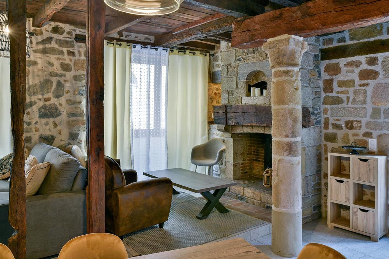 Appartamento Logis face à l'Abbatiale Beaulieu-sur-Dordogne Esterno foto