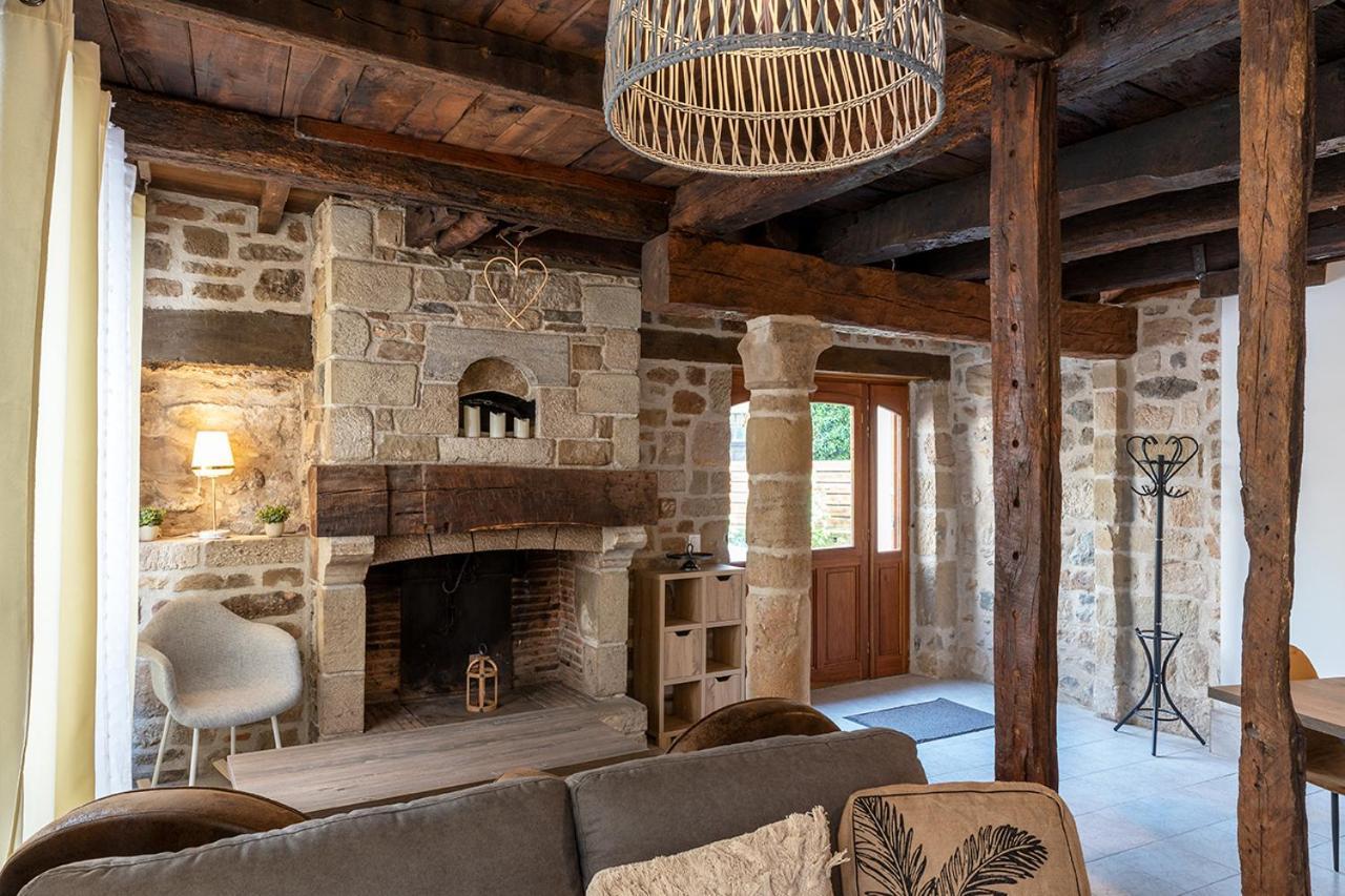 Appartamento Logis face à l'Abbatiale Beaulieu-sur-Dordogne Esterno foto