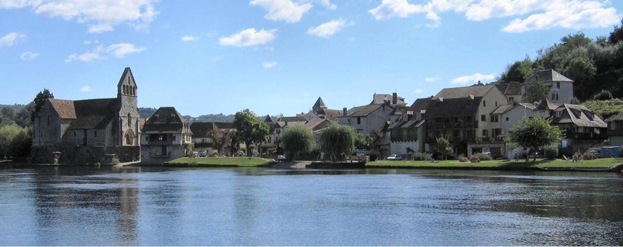 Appartamento Logis face à l'Abbatiale Beaulieu-sur-Dordogne Esterno foto